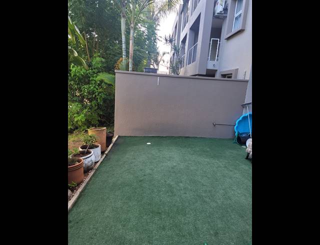 2 BEDROOM APARTMENT TO LET IN ESSENWOOD